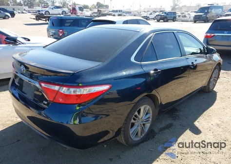 2015 Toyota Camry Se z USA, uszkodzony, nr VIN 4T1BF1FK1FU062543